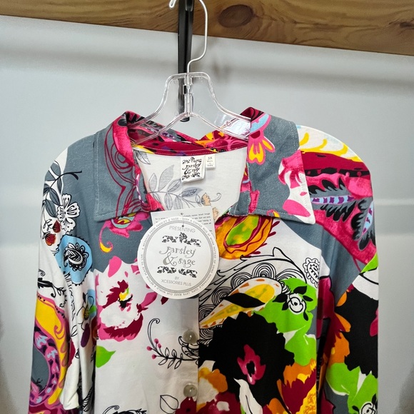 Parsley & Sage Gray Multicolor Paisley Button-Front Shirt - Picture 3 of 10